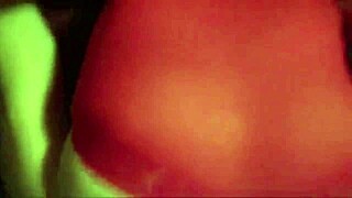 threesome chicks get fisted hard with huge toys and cum 💥👊