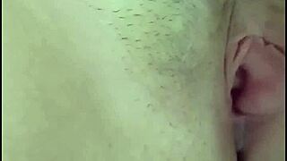 BLONDE TEASES PINK PUSSY VAGINA CLOSE-UP LATINA BLISS UNVEILED!