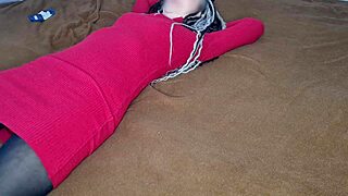 hot russian housewife pussy fisting orgasms beach comp 💦🏖️