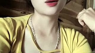 hey vietnamese girl this music gets me so sexy