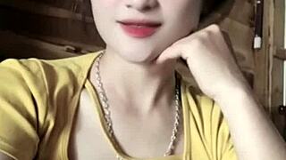 hey vietnamese girl this music gets me so sexy