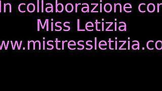 Worship my feet while I facesit you outdoors