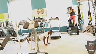 Rome Major Throat-Fucks Chunky Sofia Rose's BBC Craving