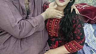 desi housewife gets her tight pussy stretched by hung stud