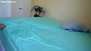 whoa asian massage babe mina luxx facial from brad's big cock