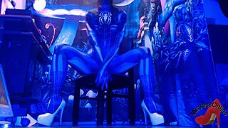 i messd up my spiderbabe costume but halloween was still fun lovin the sexy vibe