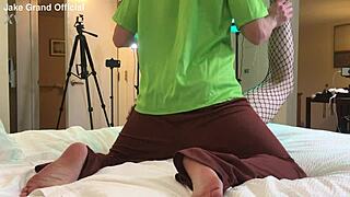 Shaggy Pounds Ts College Babe in Wild Comic Parody