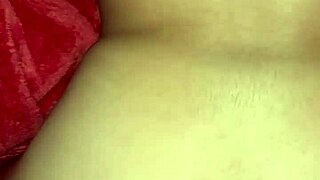 Mature employee's tight juicy pussy tempts for deep pounding