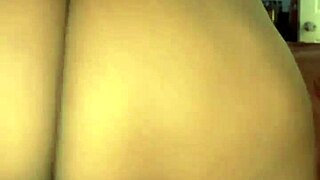 Remi claps juicy BBW ass