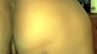 Remi claps juicy BBW ass