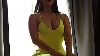 Miss Raquel's Slutty Cheating Wife Ass Shakes on BBC