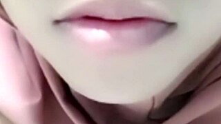 itchy pussy masturbation hints at craving intense hard fucking