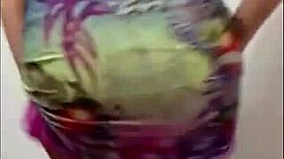 check out this sexy twerk girl shaking her hips dancing wild 🔥🍑