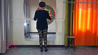 spank regina noir ballerina ass teacher face fucks pussy domination class