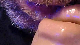 gazzadomm spits dirty talk while flashing ass 😈🍑