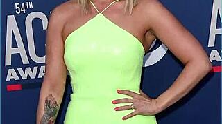 Miranda Lambert's Sexy Jerk-Off Contest Video!