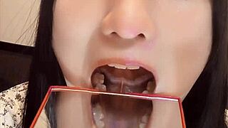 Short clip teasing tooth fetish details up close