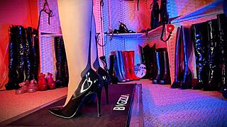 secretary teases on treadmill in nylon heels and leggings