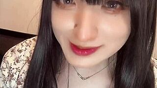 Short clip teasing tooth fetish details up close