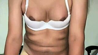 Rica angelita transsexual flaunts her rich full senos in crossdressing tease
