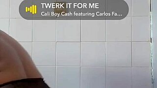Watch Ebony Beauty's Massive Ass Tremble In Dance