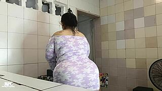 Hidden cam catches chubby latina riding rough