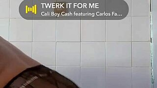 Watch Ebony Beauty's Massive Ass Tremble In Dance
