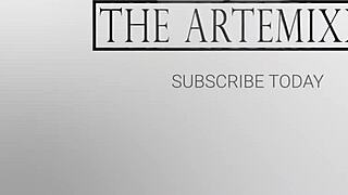 Hey buttslut billie your ass looks wrecked from that xmas pounding