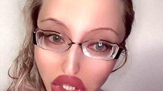 i feel so lost in this moment