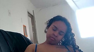 Hey it's freezing outside but my wet latina pussy stays hot 😈 pov puta action