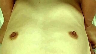 amateur mature wife films herself getting creampied hard on phone