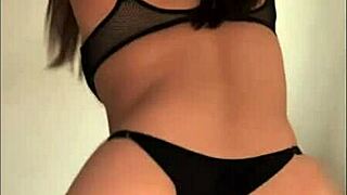 amateur bbw shows me how to fuck while he's away 😈