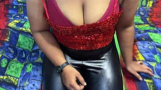 Exotic indian babe fingers asshole to squirting bliss