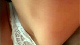 Rich bride fucks hot lover pre-wedding