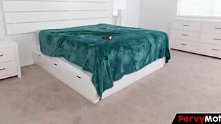 Fashion milf's juicy ass devoured in cheating frenzy