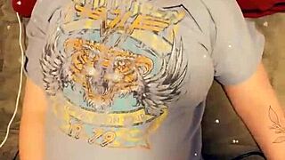 wanna see day 4 pregnant christmas eye-rolling orgasm bliss?