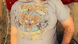 wanna see day 4 pregnant christmas eye-rolling orgasm bliss?