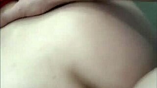 He pounds that delicious big ass right in her skirt 🍑🔥💦