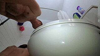 CANDY CRUISE BATHTUB DEEPTHROAT GAGGING CHOKING EXTREME SUCKING!