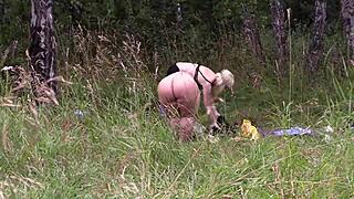 😍 voyeur spies plump mature lesbians hairy pussies big asses public park 🏞️