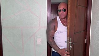 casada dando cuzinho pro amigo do corno, que delícia de traição... uhmm