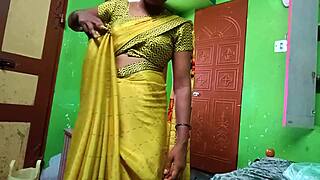 ammu shows big natural tits changing saree 😍🍈