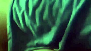 fuck me up deep and raw right now