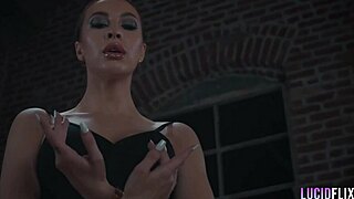 Brunette Melissa Stratton teases with deepthroat and pussy licking dreams?