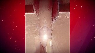 ladies masturbate to this teasing 8-inch uncut monster cock beauty 😘🍆💦