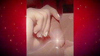 ladies masturbate to this teasing 8-inch uncut monster cock beauty 😘🍆💦