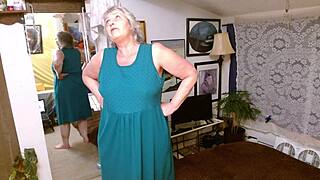 dawnskye1962 commands good boy worship her huge curvy mature ass update 241