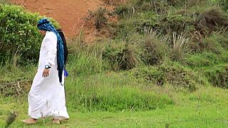 egyptian goddess alejandra palacios begs for big cocks pounding her in desert