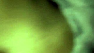 whoa this blowjob feels insanely good right now