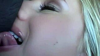 cassidy blue abre su ano expone coño rosado pov interracial